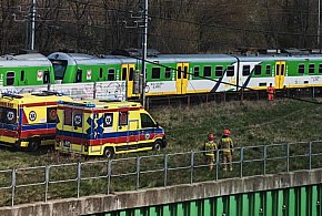 Siedlce: śledztwo prokuratury po wypadku na torach. 21-latek trafił do szpitala