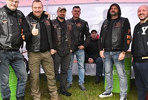 Rock, motocykle i rycerskie pokazy – MotoWiosna w Siedlcach mimo deszczu (FOTO)
