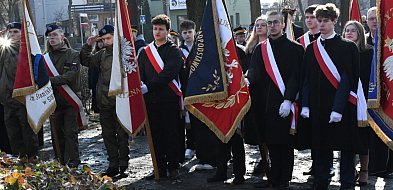 Pamięć o Niezłomnych. Uroczystości i salwa honorowa (FOTOGALERIA)