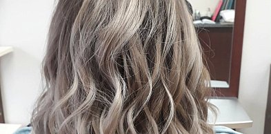 Jak wybrać technikę koloryzacji, która pasuje do codziennego rytmu życia