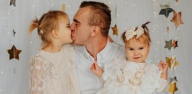 Jeden cios zatrzymał życie młodego taty. Karol walczy o powrót do domu