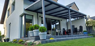 Jak zaplanować zadaszenie tarasu krok po kroku przed sezonem letnim