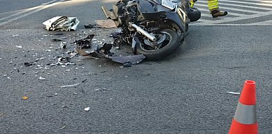 Zderzenie auta z motocyklem w Białkach. Policja dementuje plotki o dzieciach