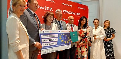 Miliony na inwestycje w Siedlcach i gminach powiatu