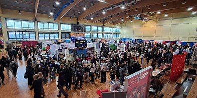 Siedleckie Targi Edukacyjne weszły w dorosłość. Tysiące młodych szukały drogi