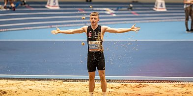 Szymon Dołęga Halowym Mistrzem Polski U18 w skoku w dal