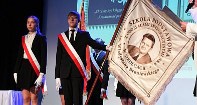 Mural, popiersie i jubileusz „Szóstki” (FOTO)