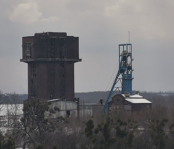 Pięcioletnie urlopy i nawet 170 tys. zł odprawy. Zmiany dla dużej grupy-52122