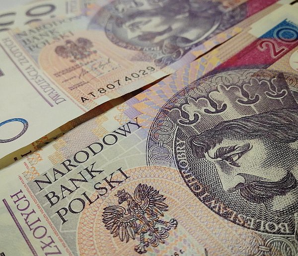 ZUS przeliczy świadczenia. Tyle więcej wpłynie na konta emerytów-52660
