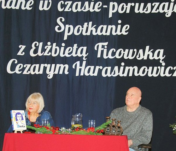 Głos ocalałej, głos pisarza-53502