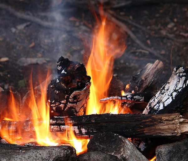 Rośnie kara. Jeden błąd przy ogniu i 30 tys. zł nie twoje!-53530
