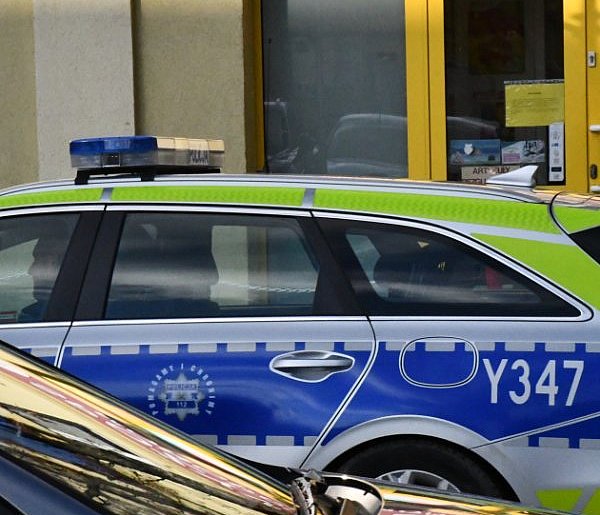 Strzała: morderstwo w pierwszy dzień świąt-53641