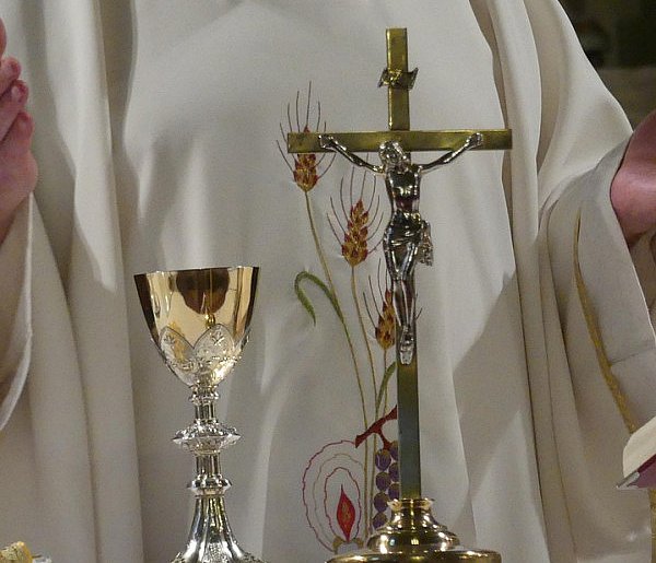 Obowiązkowe święto dla katolików. Wtedy trzeba iść do kościoła-53673