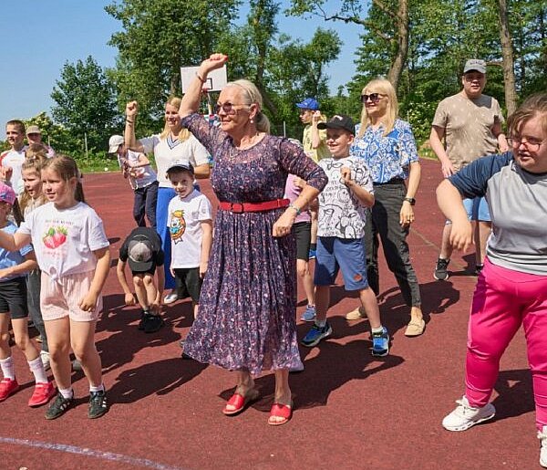 Słoneczny piknik w Stoku Lackim