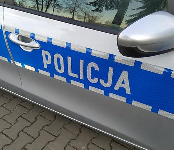 18-latek z raną kłutą trafił do szpitala