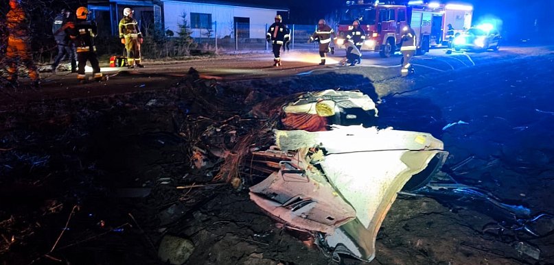 Tragiczny wypadek w Pieńkach. Nie żyje 32-letni kierowca