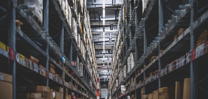 Automatyzacja magazynu krok po kroku — od czego zacząć i czego się spodziewać