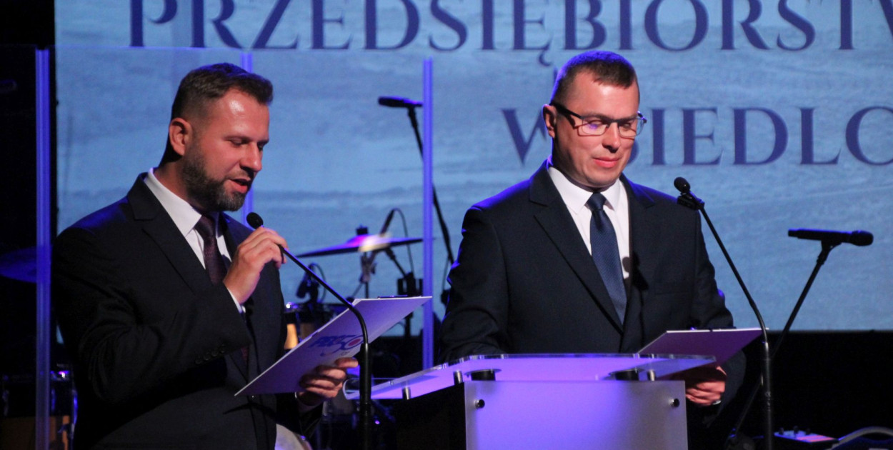 Prezes Wojciech Pawlik i wiceprezes Dariusz Napiórkowski