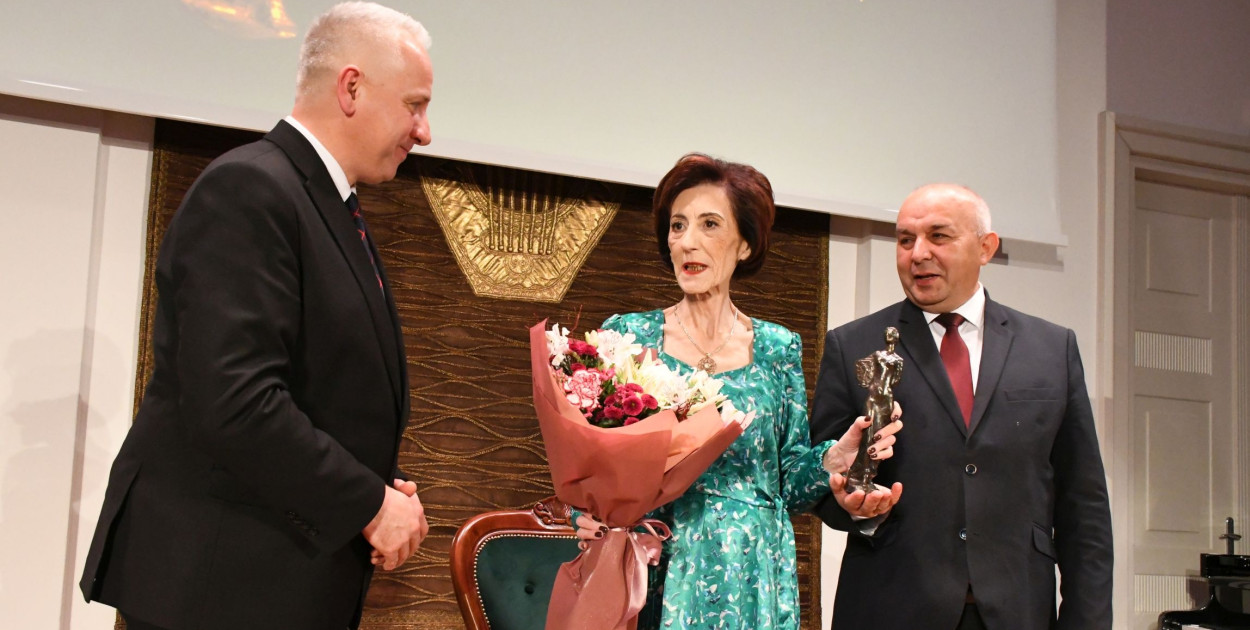 Prezydent Tomasz Hapunowicz, Maria Szmeja i wiceprezydent Dariusz Stopa