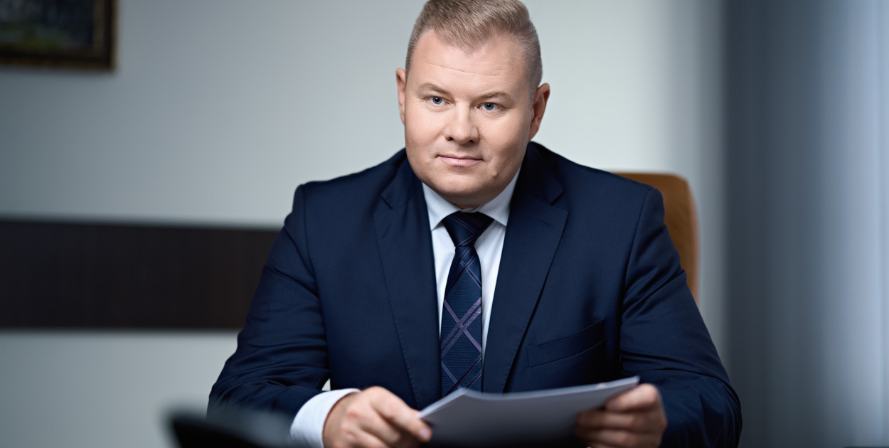 Wójt Gminy Wodynie- Wojciech Klepacki.