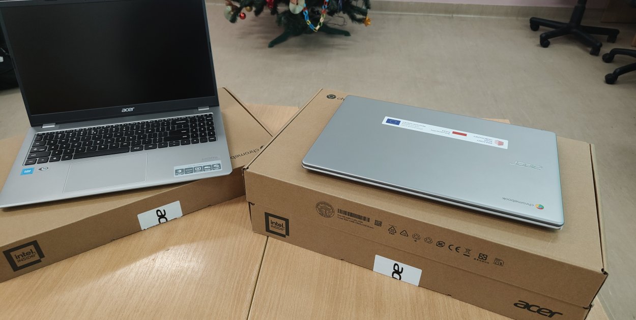 Do szkół w gminie trafił sprzęt za 350 tys. zł. Fot. UG Wiśniew