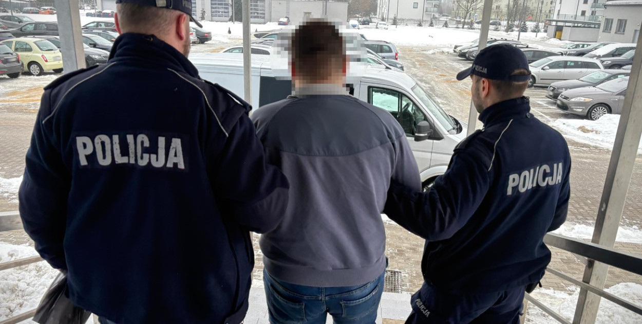 Rozbój w Polakach: 28-latek użył przemocy i potrącił ekspedientkę