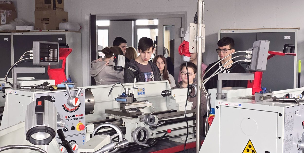 Bardzo pracowite Centrum